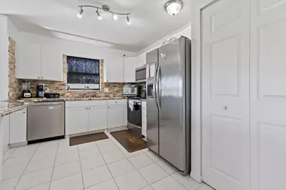 2985 SE South Lookout Boulevard #3, Port Saint Lucie, FL 34984 - Photo 13