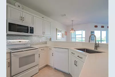 3223 S Lakeview Circle #20-8, Hutchinson Island, FL 34949 - Photo 21