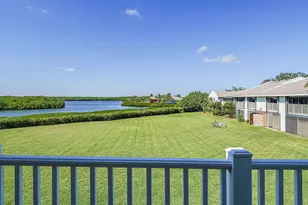 3223 S Lakeview Cir, Hutchinson Island, FL 34949 - Photo 45