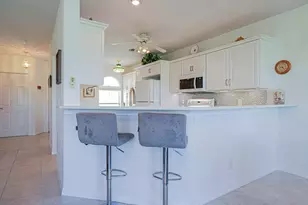 3223 S Lakeview Cir, Hutchinson Island, FL 34949 - Photo 19