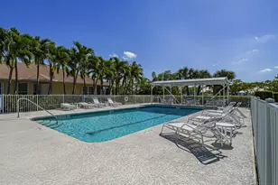 3223 S Lakeview Cir, Hutchinson Island, FL 34949 - Photo 65