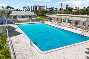 908 Villas Dr, Venice, FL 34285 - Photo 33