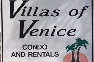 908 Villas Dr, Venice, FL 34285 - Photo 39