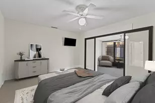 908 Villas Dr, Venice, FL 34285 - Photo 3