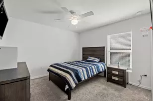 1610 SE Shepard Ln, Port Saint Lucie, FL 34983 - Photo 25