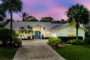 8789 SE Woodwind St, Hobe Sound, FL 33455 - Photo 1