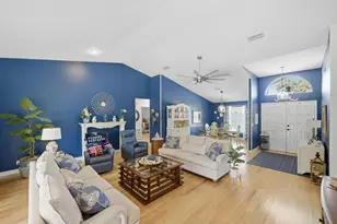 8789 SE Woodwind St, Hobe Sound, FL 33455 - Photo 3