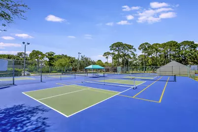 711 7th Lane, Palm Beach Gardens, FL 33418 - Photo 15