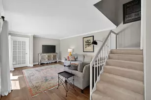 711 7th Ln, Palm Beach Gardens, FL 33418 - Photo 9