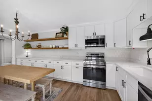 711 7th Ln, Palm Beach Gardens, FL 33418 - Photo 3