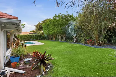 2001 Embassy Drive, West Palm Beach, FL 33401 - Photo 33