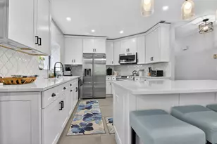 1143 Duncan Cir, Palm Beach Gardens, FL 33418 - Photo 3