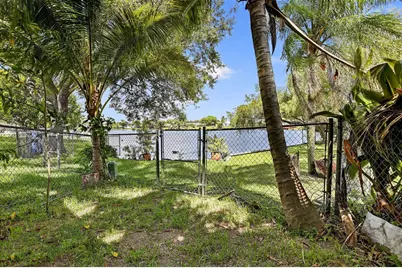 8201 SW 57th Street, Davie, FL 33328 - Photo 41
