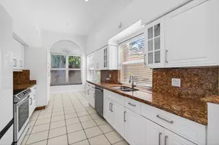 7848 Travelers Tree Dr, Boca Raton, FL 33433 - Photo 11