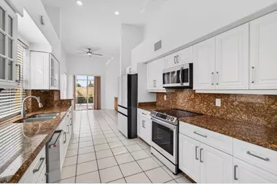 7848 Travelers Tree Drive, Boca Raton, FL 33433 - Photo 15