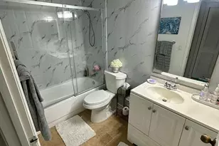 13770 Oneida Dr, Delray Beach, FL 33446 - Photo 11