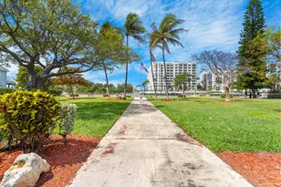 3250 NE 12th St, Pompano Beach, FL 33062 - Photo 35