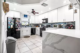 3250 NE 12th St, Pompano Beach, FL 33062 - Photo 7