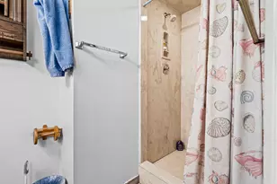 3250 NE 12th St, Pompano Beach, FL 33062 - Photo 17