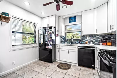 3250 NE 12th Street #1, Pompano Beach, FL 33062 - Photo 5
