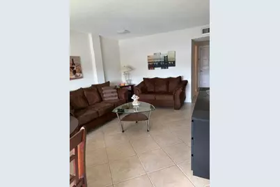 2562 Garden Drive N #305, Lake Worth Beach, FL 33461 - Photo 3