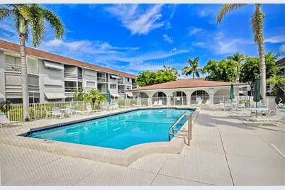 400 SE 10th Street #308, Deerfield Beach, FL 33441 - Photo 17