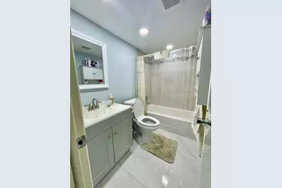 400 SE 10th Street #308, Deerfield Beach, FL 33441 - Photo 9