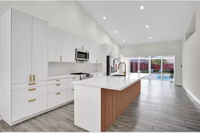 11175 Jasmine Hill, Boca Raton, FL 33498 - Photo 9