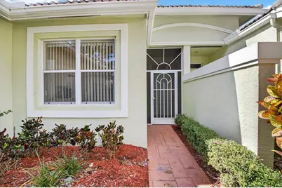 10612 Royal Caribbean Circle, Boynton Beach, FL 33437 - Photo 5