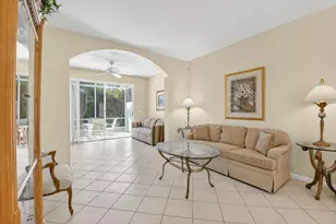 10612 Royal Caribbean Cir, Boynton Beach, FL 33437 - Photo 11