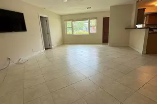 2456 Middle River Dr, Fort Lauderdale, FL 33305 - Photo 13