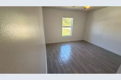 2490 SW Bayshore Boulevard, Port Saint Lucie, FL 34984 - Photo 27