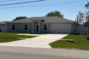 2490 SW Bayshore Blvd, Port Saint Lucie, FL 34984 - Photo 9