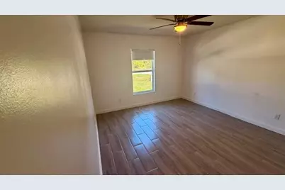 2490 SW Bayshore Boulevard, Port Saint Lucie, FL 34984 - Photo 25