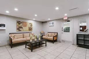 300 NE 14th Ave, Hallandale Beach, FL 33009 - Photo 43