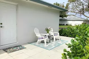 1155 S Drive Cir, Delray Beach, FL 33445 - Photo 5