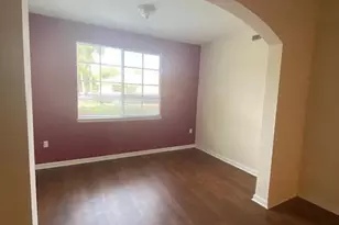 1101 Myrtlewood Cir E, Palm Beach Gardens, FL 33418 - Photo 5