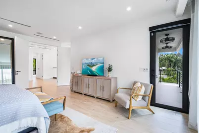 719 N Victoria Park Road, Fort Lauderdale, FL 33304 - Photo 13