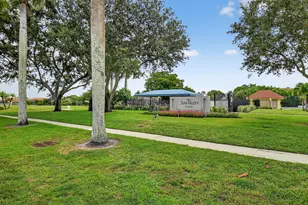 5875 Sun Pointe Cir, Boynton Beach, FL 33437 - Photo 47