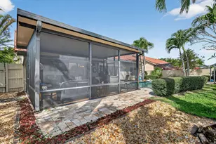 5875 Sun Pointe Cir, Boynton Beach, FL 33437 - Photo 37