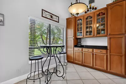 5875 Sun Pointe Circle, Boynton Beach, FL 33437 - Photo 9
