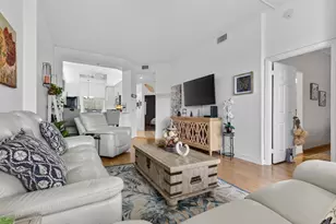 7708 Trent Dr, Tamarac, FL 33321 - Photo 9