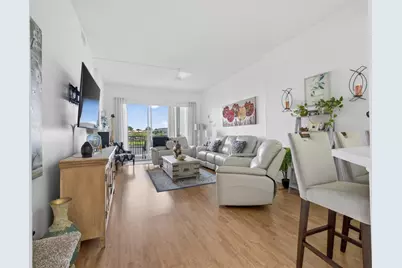 7708 Trent Drive, Tamarac, FL 33321 - Photo 11