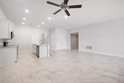 8646 Giovanni Avenue, Fort Pierce, FL 34951 - Photo 7