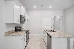 8646 Giovanni Ave, Fort Pierce, FL 34951 - Photo 9