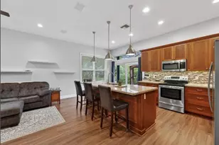 4457 NW 64th St, Coconut Creek, FL 33073 - Photo 9