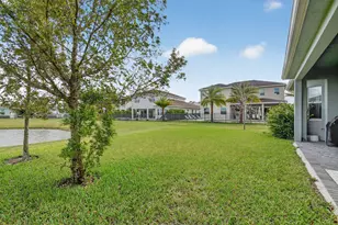 4560 Ambersweet Wy, The Acreage, FL 33470 - Photo 45