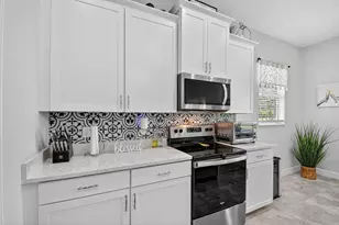 4560 Ambersweet Wy, The Acreage, FL 33470 - Photo 15