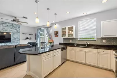 117 Spruce Street, Boynton Beach, FL 33426 - Photo 11