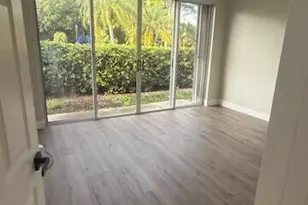 10709 Pelican Dr, Wellington, FL 33414 - Photo 5